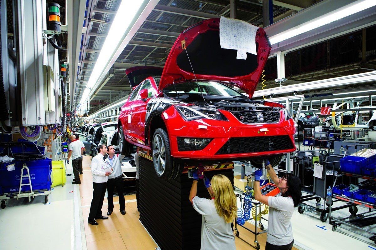 Lexus ct con 300 quilómetros de 2021 de segunda mano en malaga